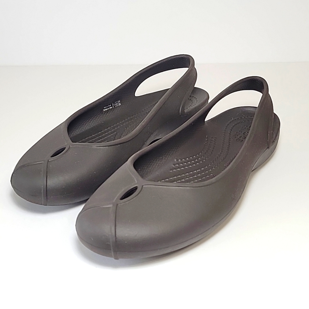 Crocs Classic Clogs in dark brown slip-on ballet flats women's size 10